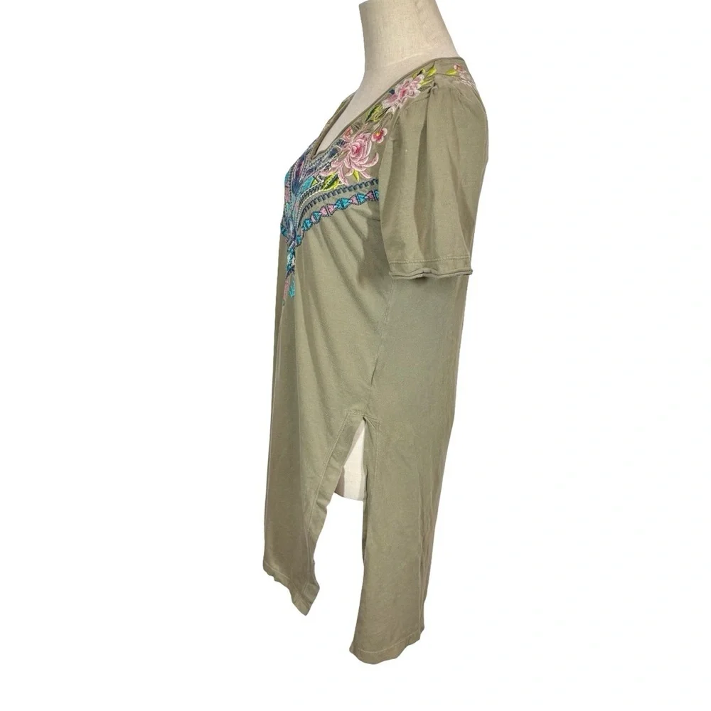JWLA Johnny Was Sonya Side Slit Embroidered Floral V-neck Tunic Dress Top